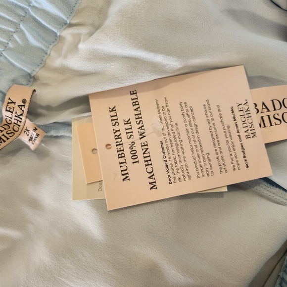 Badgely Mischka Wide Leg Silk Pant - Picture 5 of 8